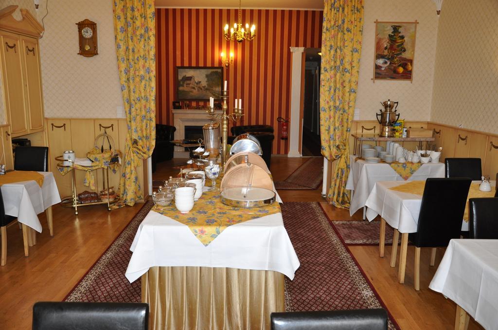 Hotel Pension Savoy Near Kurfuerstendamm Βερολίνο Εξωτερικό φωτογραφία